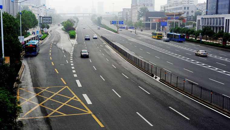 道路交通安全设施